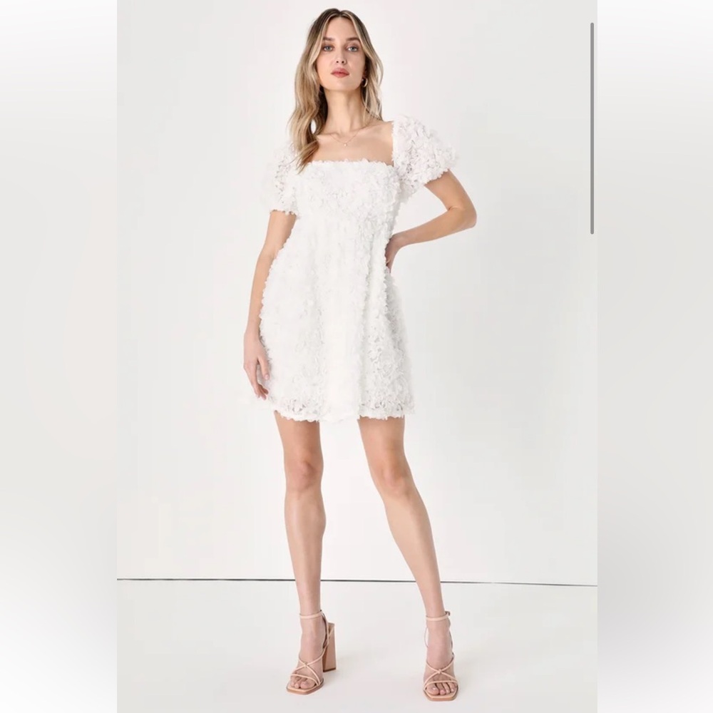 Lulu’s Flower White Puff Sleeve Babydoll Dress